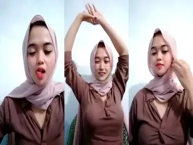 Bokep Jilbab Jilbab Cantik Live Bikin Horny Kost poster