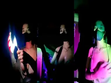 Bokep Live Hilly Pamer Toket Gede Basah Show Room poster